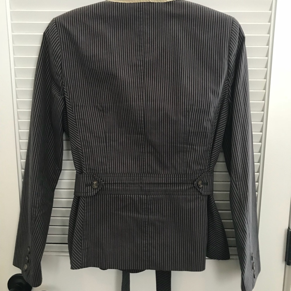 Apostrophe Jacket - Picture 3 of 3
